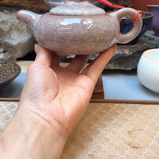 现代陶瓷泡茶壶冰裂壶米白色