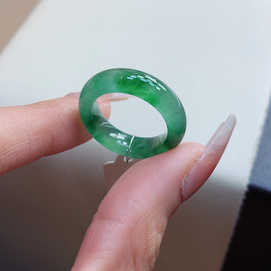翡翠戒指未镶嵌14-15号