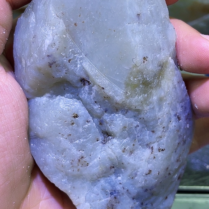 未镶嵌和田玉（糖玉）珠宝半成品