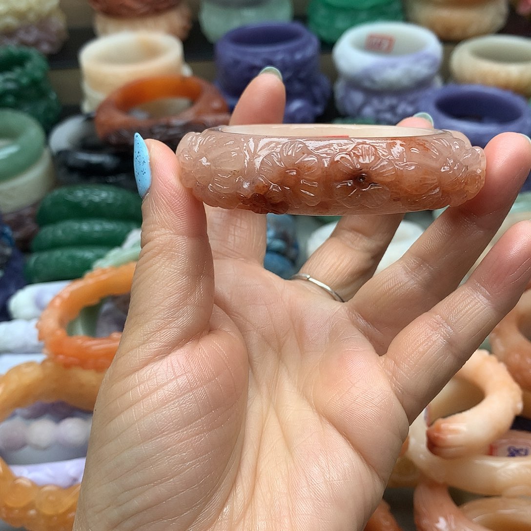 毛衣链未镶嵌石英质玉