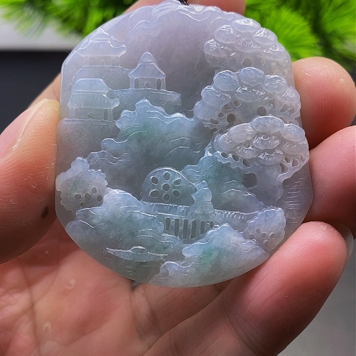 颈饰未镶嵌翡翠山水牌