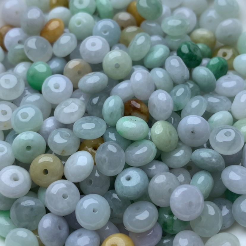 【闪购商品】翡翠手链未镶嵌卡4.8x7.5多宝鼓珠40颗