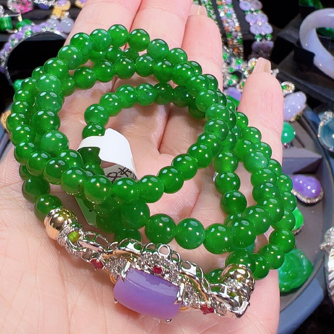 翡翠未镶嵌颈饰签收后24小时鉴赏期