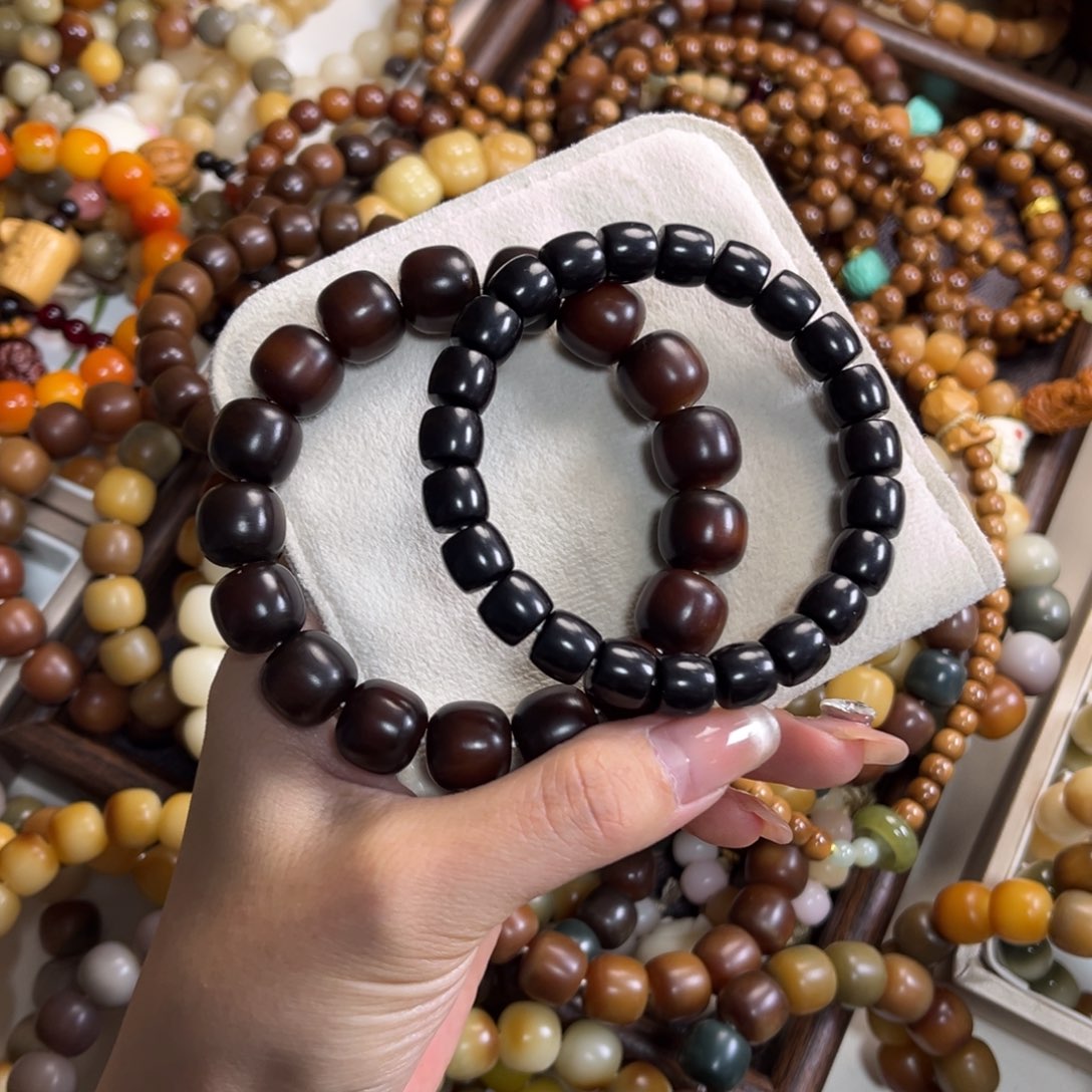 思***涵手串菩提根/象牙果新款