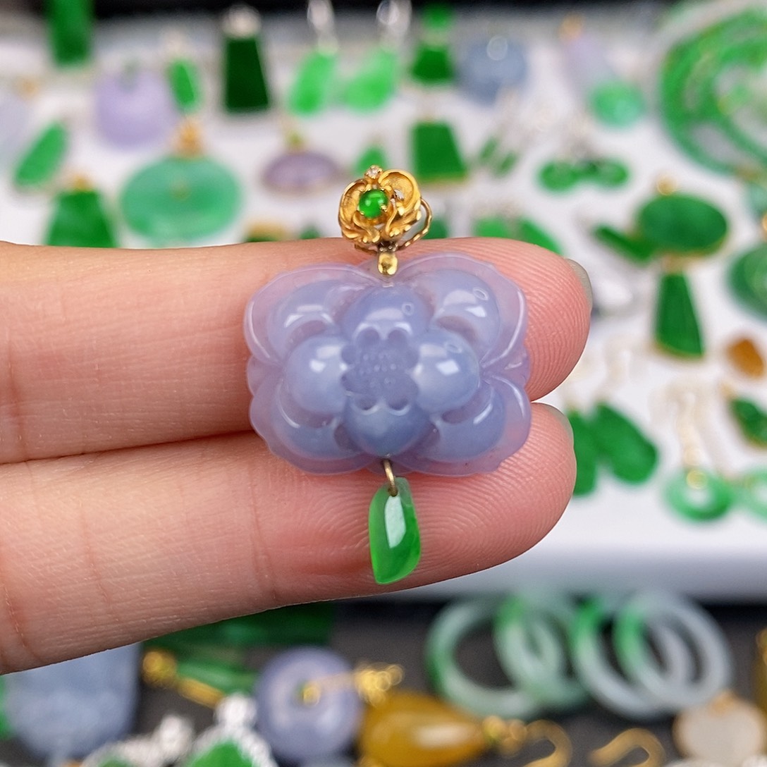 吊坠(不含链)18K金镶嵌翡翠