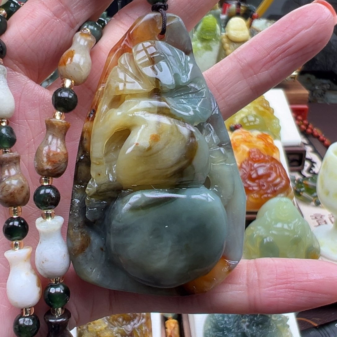 岫玉未镶嵌挂件挂件