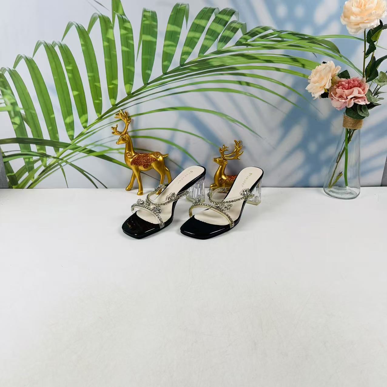 小强家女鞋 芽儿家新款百搭高跟凉鞋（W40）（W34AYV2600901）