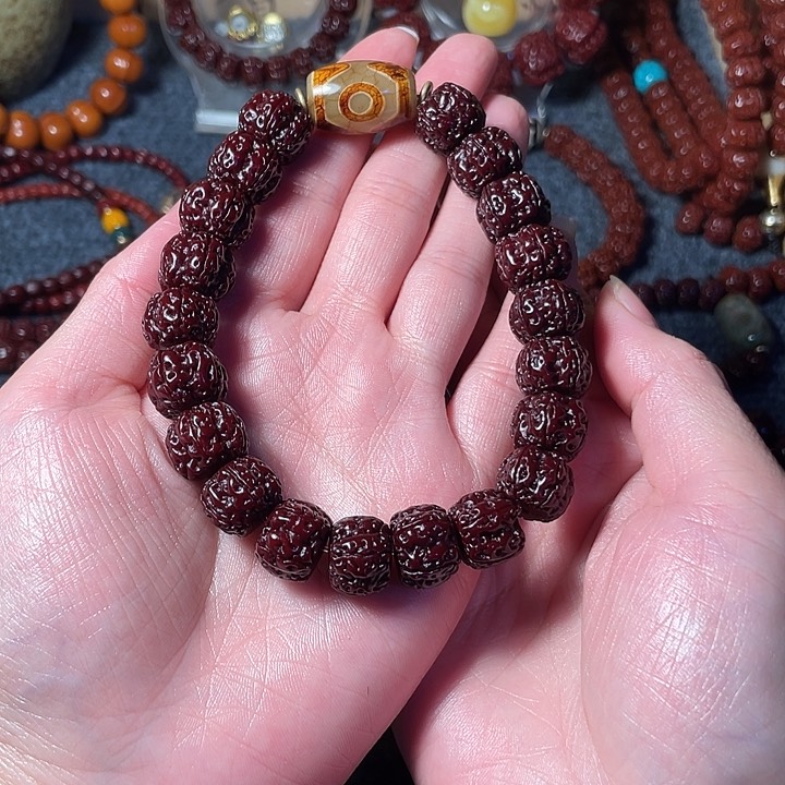 金刚菩提手串青**建手串