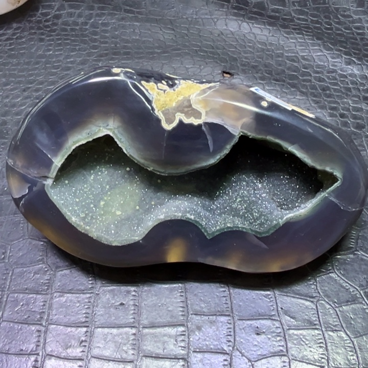 水晶珠宝半成品未镶嵌福禄绿软洞