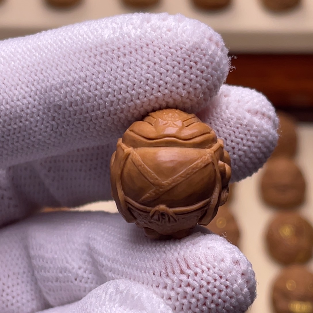 猴头核桃吊坠泰宗17+