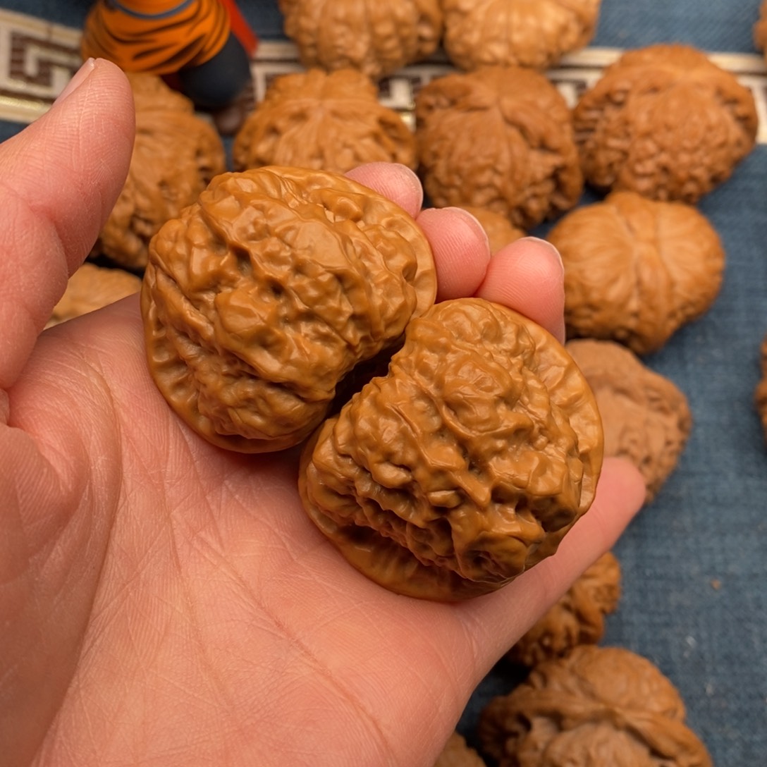 文玩核桃把件41开背蛙