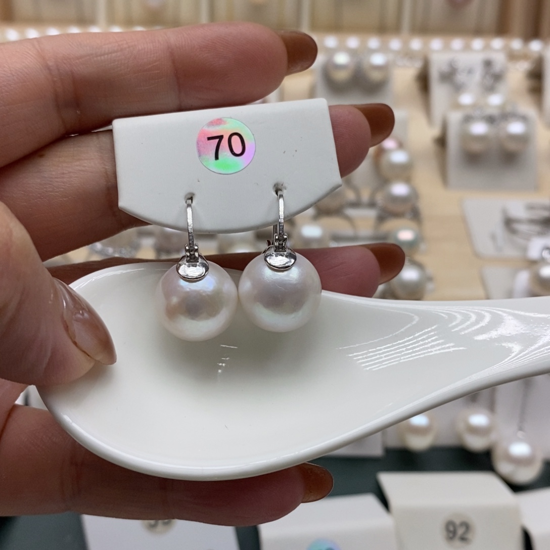 贴***仔颈饰淡水珍珠银S925镶嵌