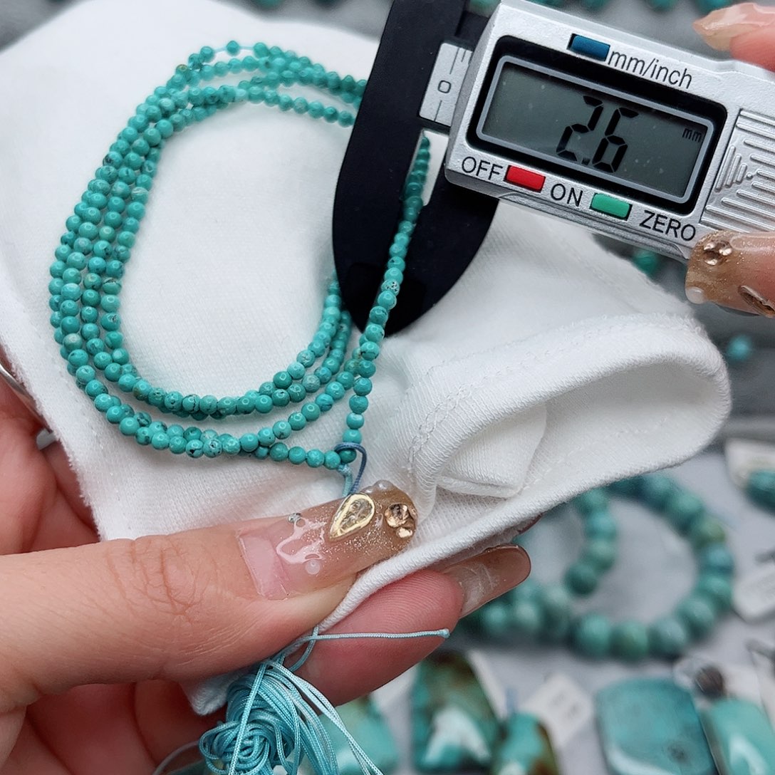 绿松石绿松石未镶嵌