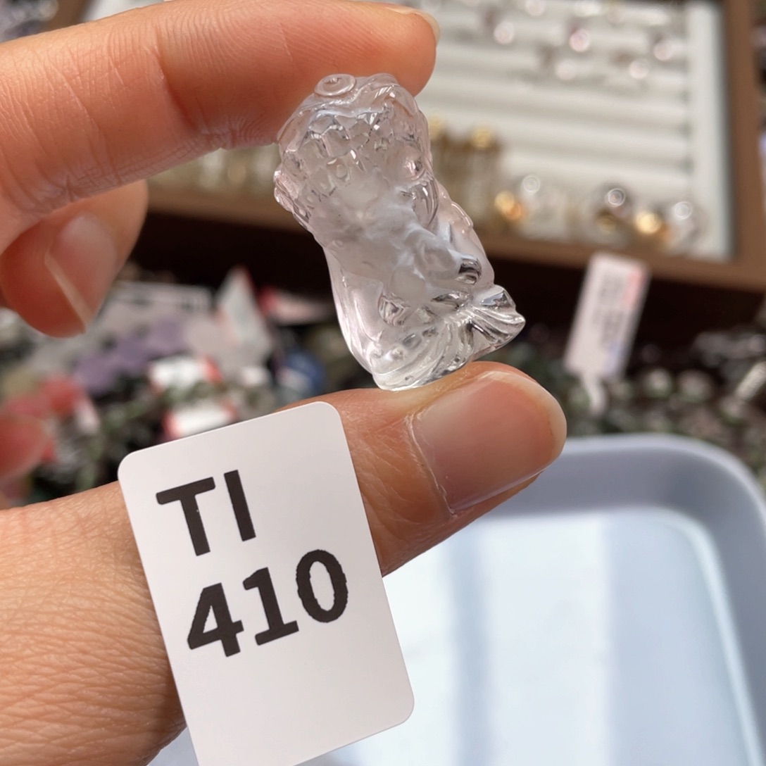 手串未镶嵌水晶手串