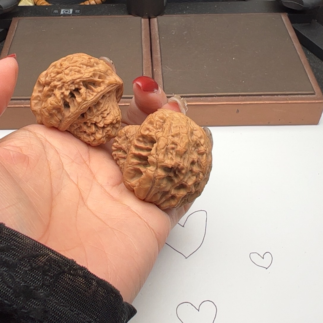 文玩核桃吊坠滢怀抱字