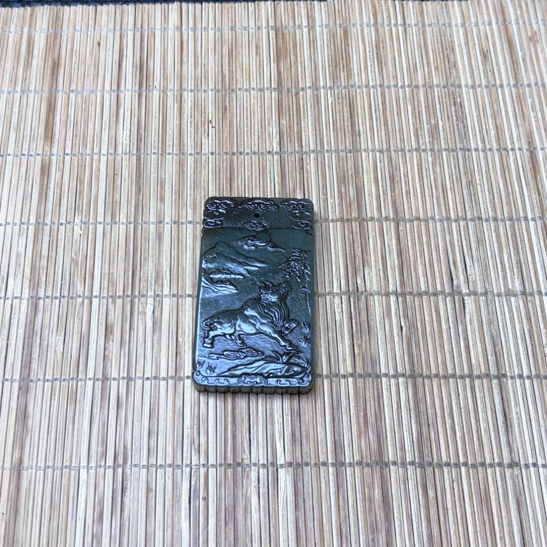 未镶嵌和田玉挂件