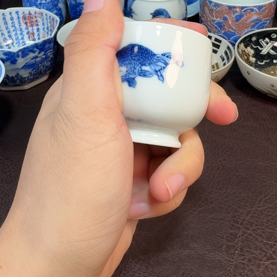 现代景德镇陶瓷杯