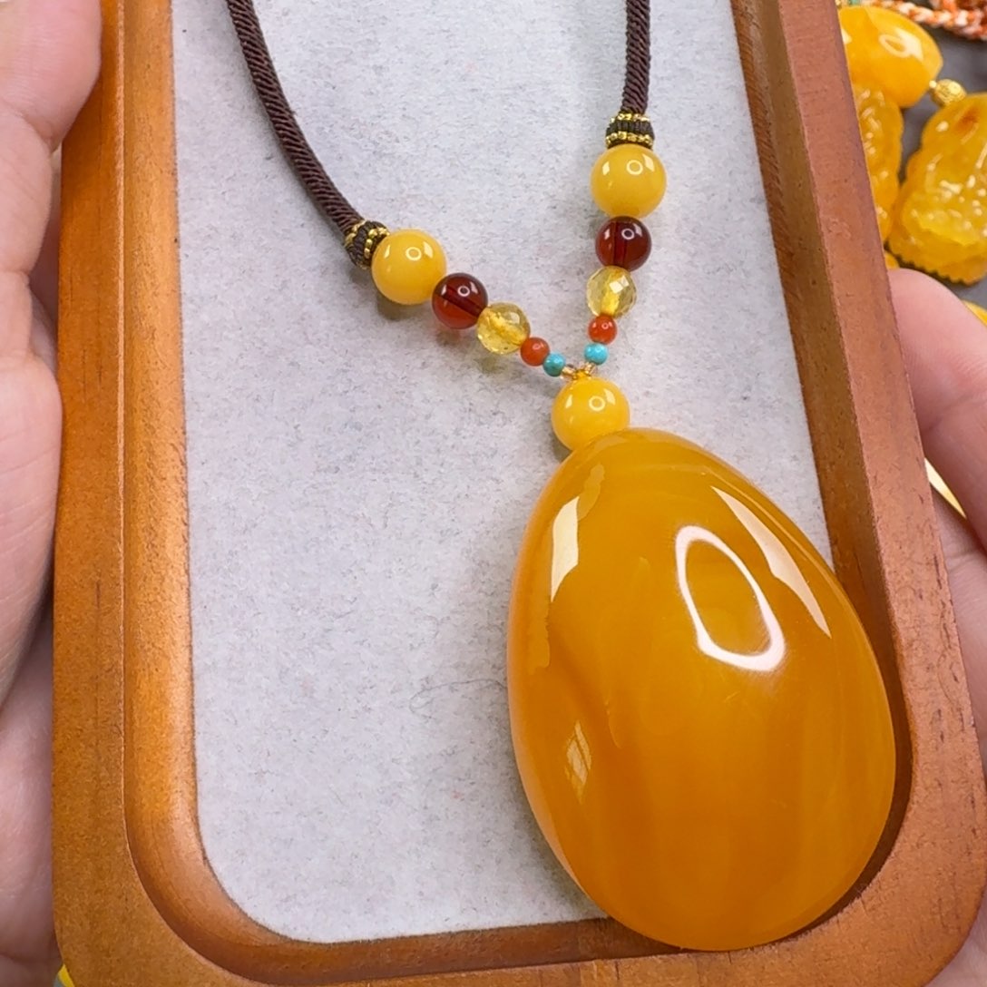 蜜蜡毛衣链未镶嵌W****y