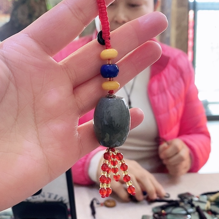 密玉（石英质玉）毛衣链未镶嵌