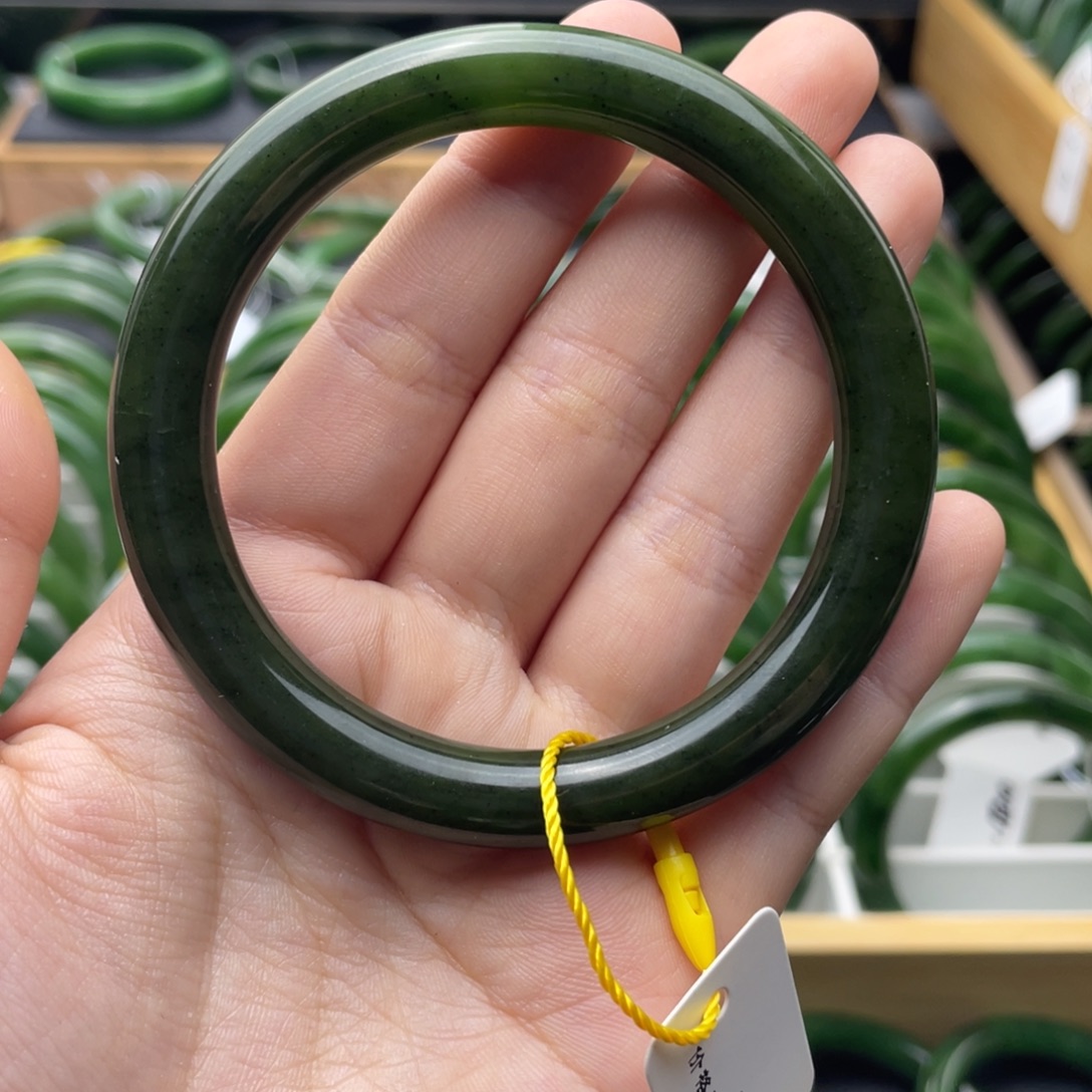 和田玉未镶嵌手镯57.8