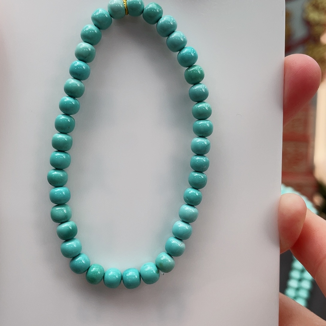 绿松石颈饰未镶嵌