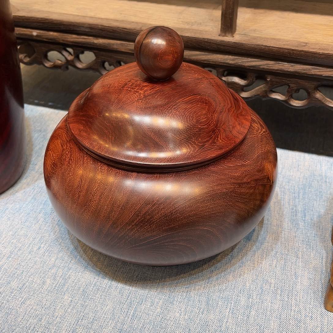 花梨木类司****e海南黄花梨茶叶罐