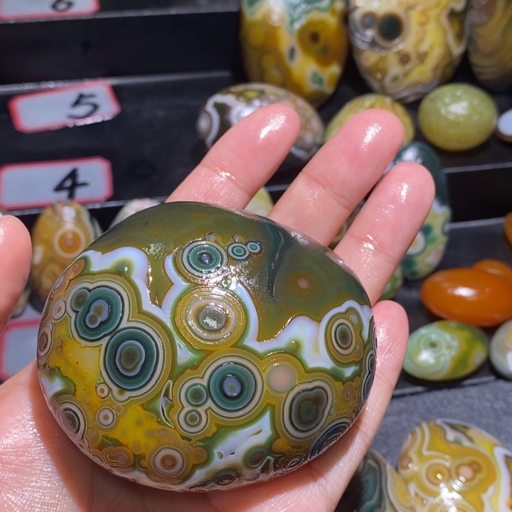 未镶嵌玛瑙/玉髓珠宝奇石8*8