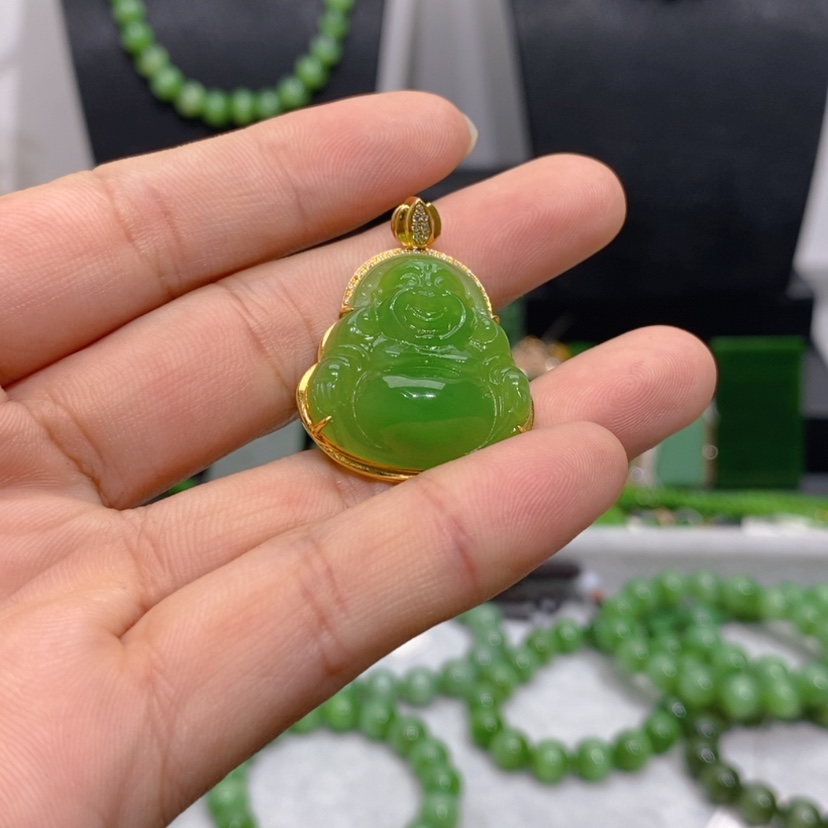 【闪购商品】和田玉（碧玉）颈饰18K金镶嵌