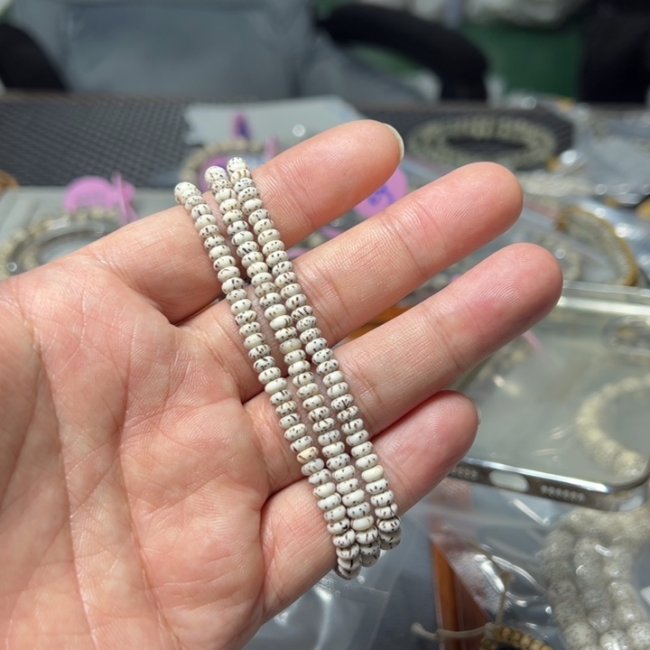 星月菩提手串迷你3×5左右