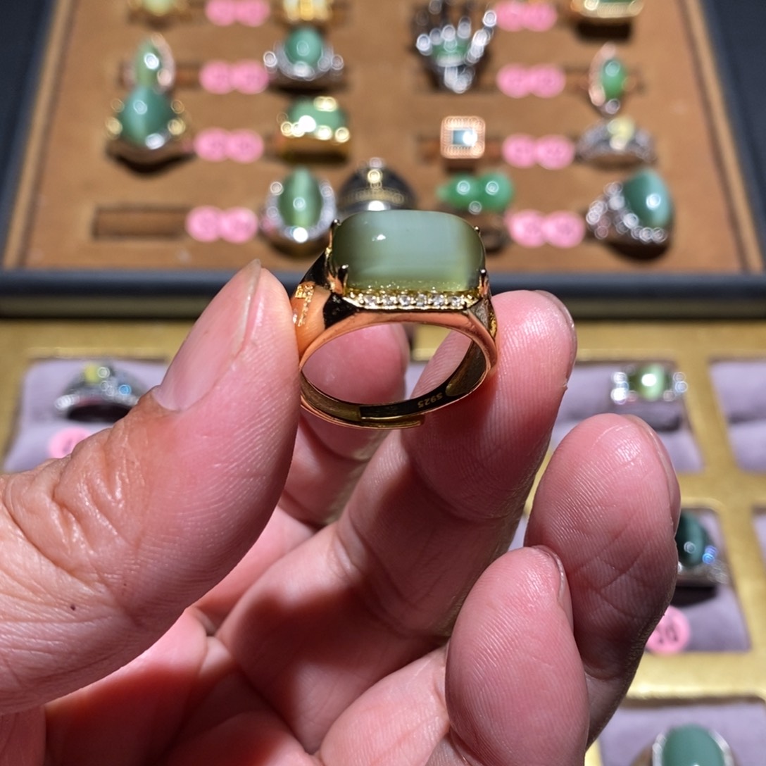 和田玉（碧玉）戒指未镶嵌感*