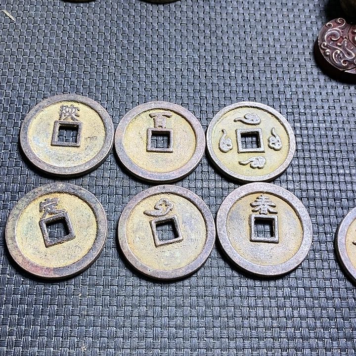 怀***衿铜现代文创工艺品花钱