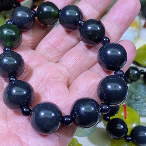 石英岩玉手链合金