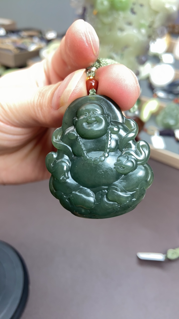 和田玉大肚佛吊坠