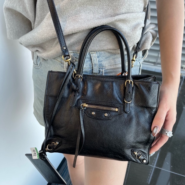 95新 Balenciaga/巴黎世家 XM/黑金xs 号手提机车包/AM02125427改