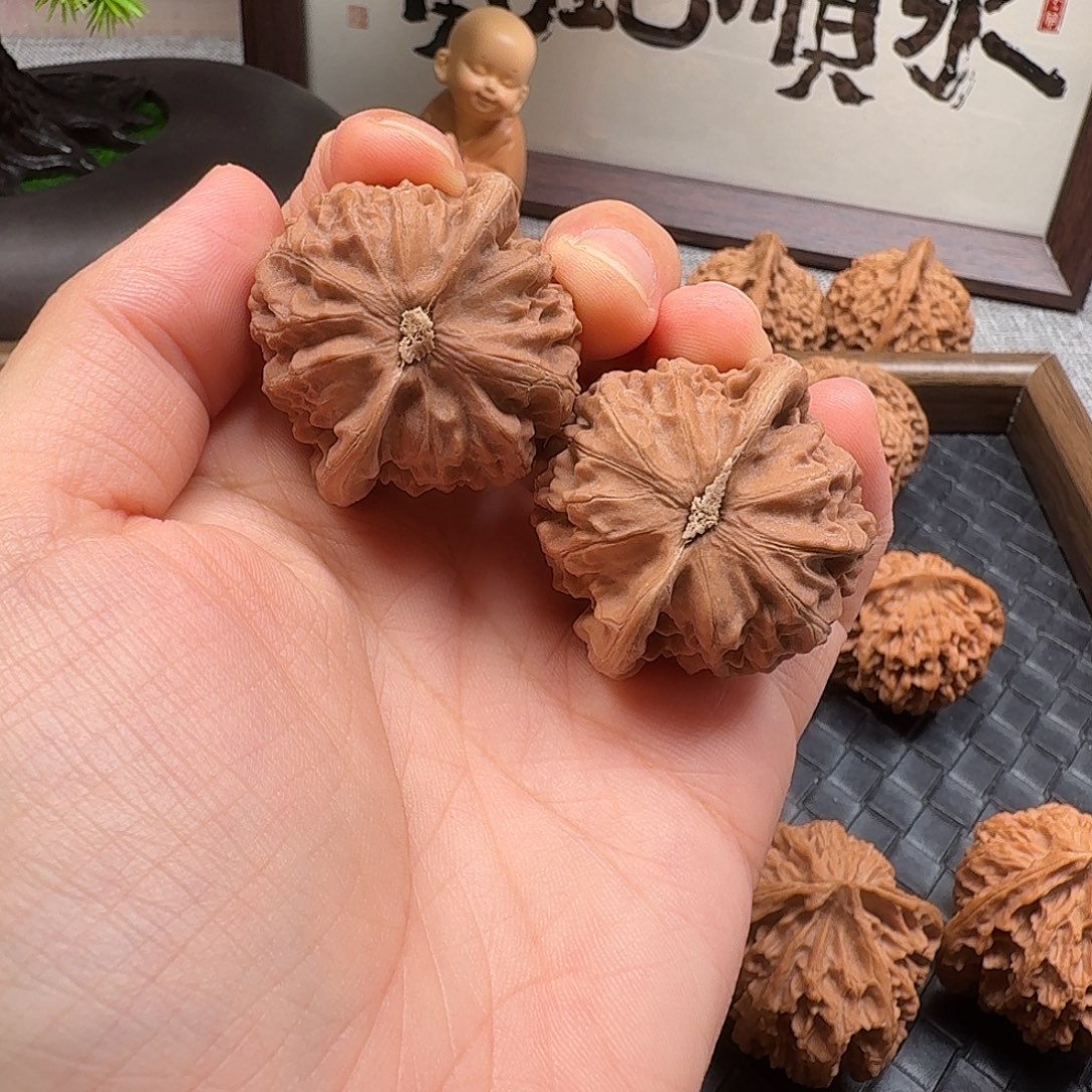 六***凡核桃全品宫灯38新果