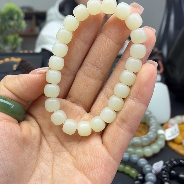 和田玉（糖玉）未镶嵌手串