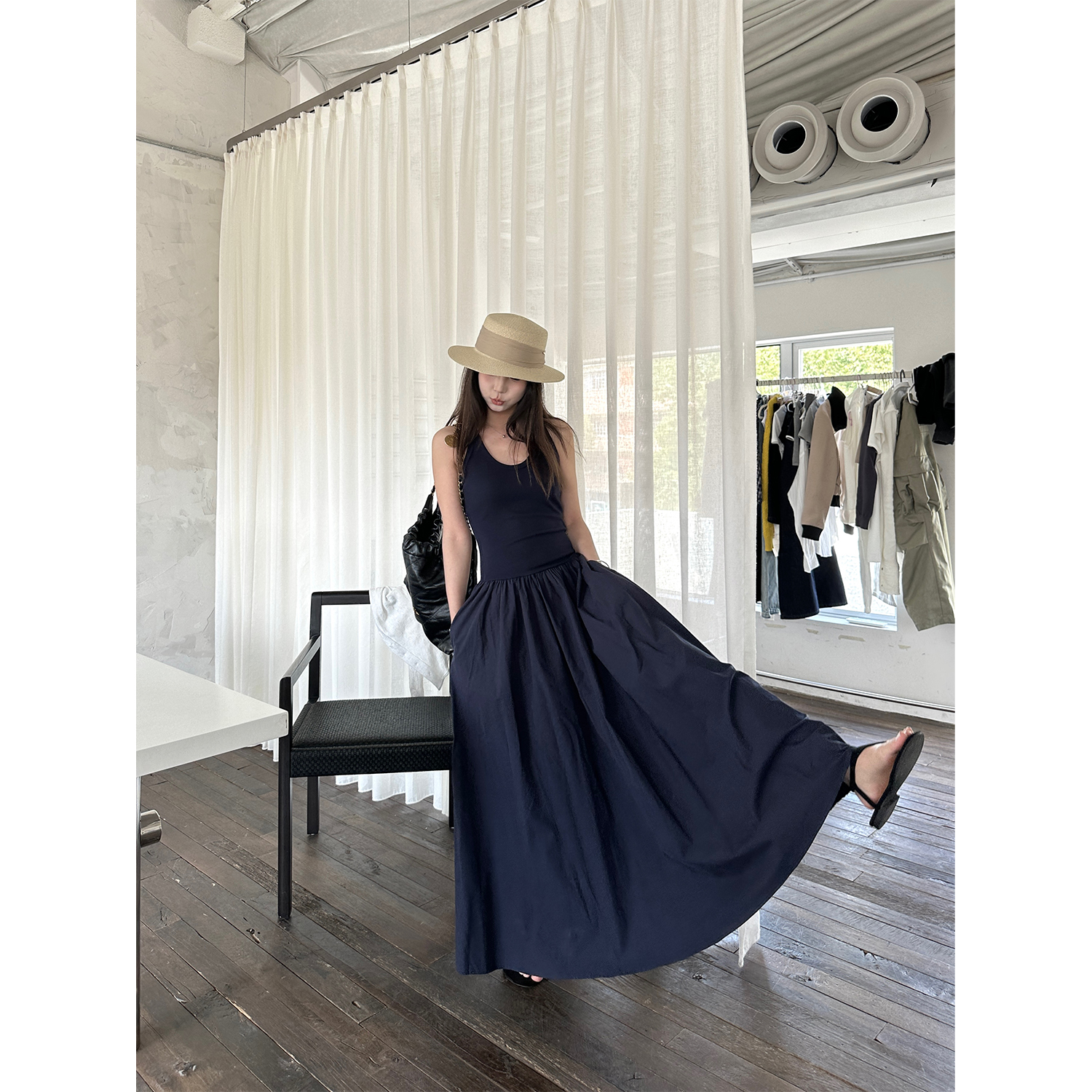 D YANGJUN【连衣裙】藏青色白色拼接吊带法式连衣裙