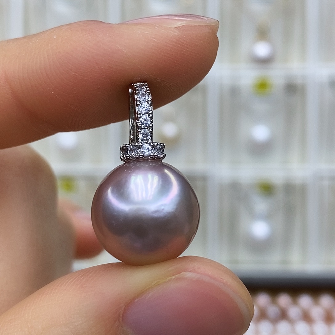 淡水珍珠吊坠(赠链)未镶嵌