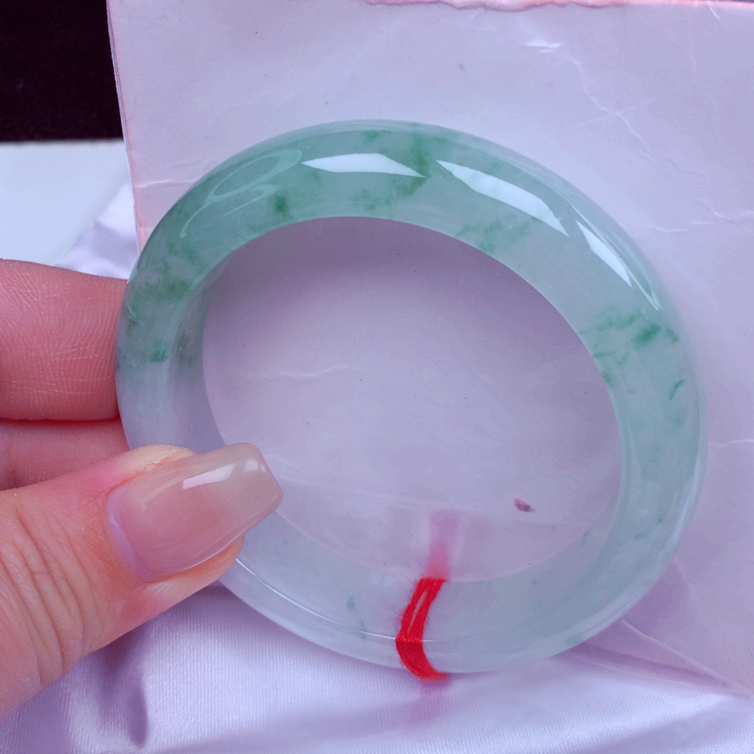 翡翠未镶嵌手镯手镯