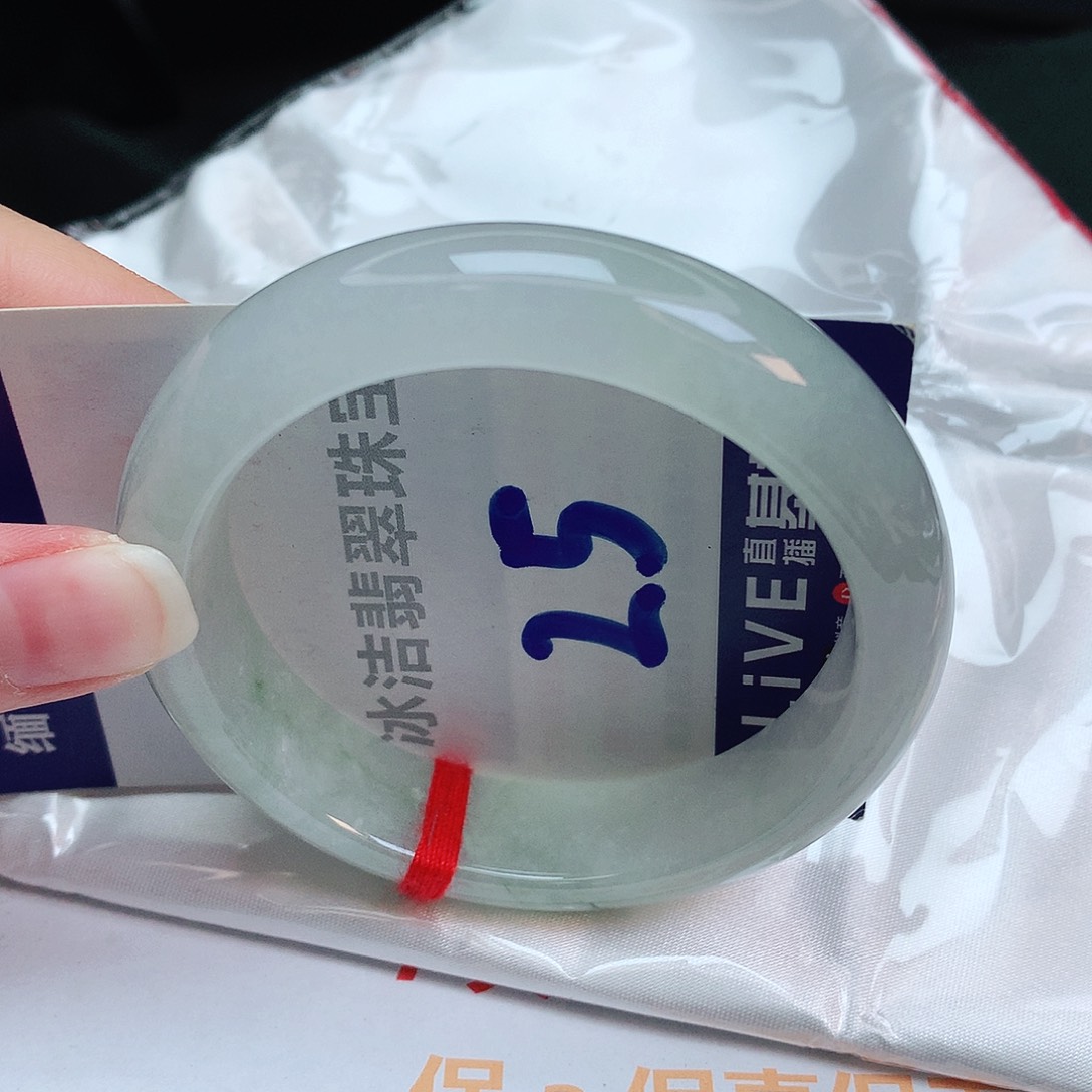 翡翠手镯未镶嵌缅甸天然a货翡翠手镯