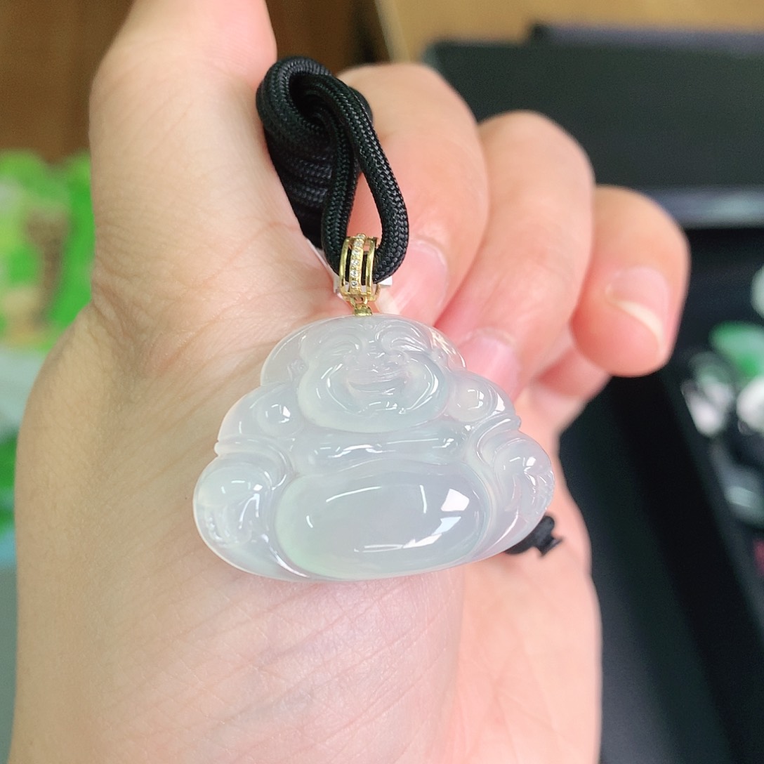 翡翠颈饰18K金镶嵌冰胶晴佛公