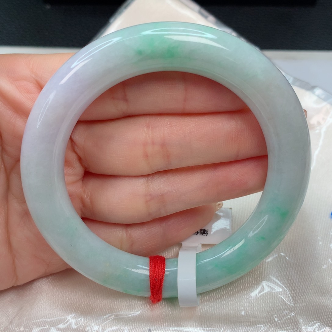 翡翠手镯未镶嵌55-56 春彩