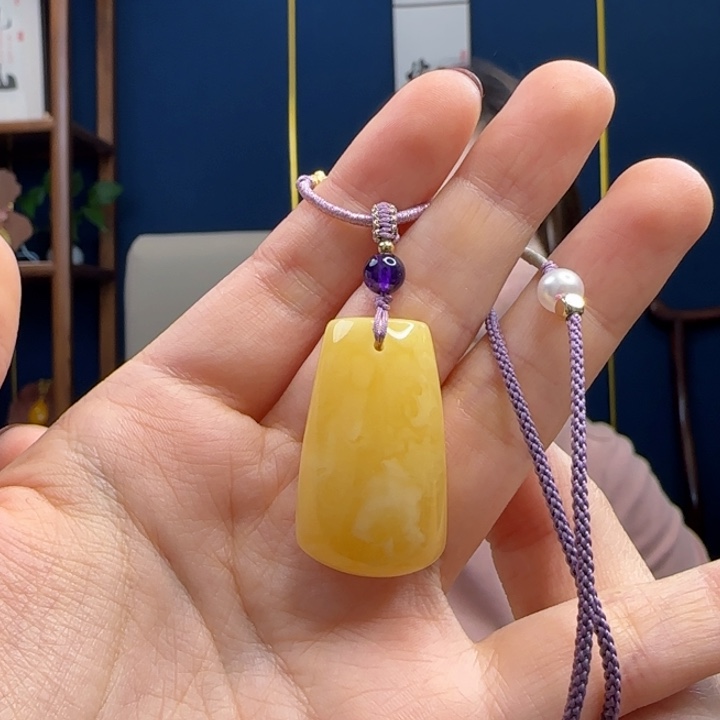 蜜蜡吊坠(赠链)未镶嵌