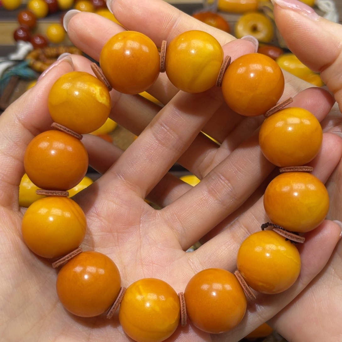【闪购商品】琥珀裸石未镶嵌手串