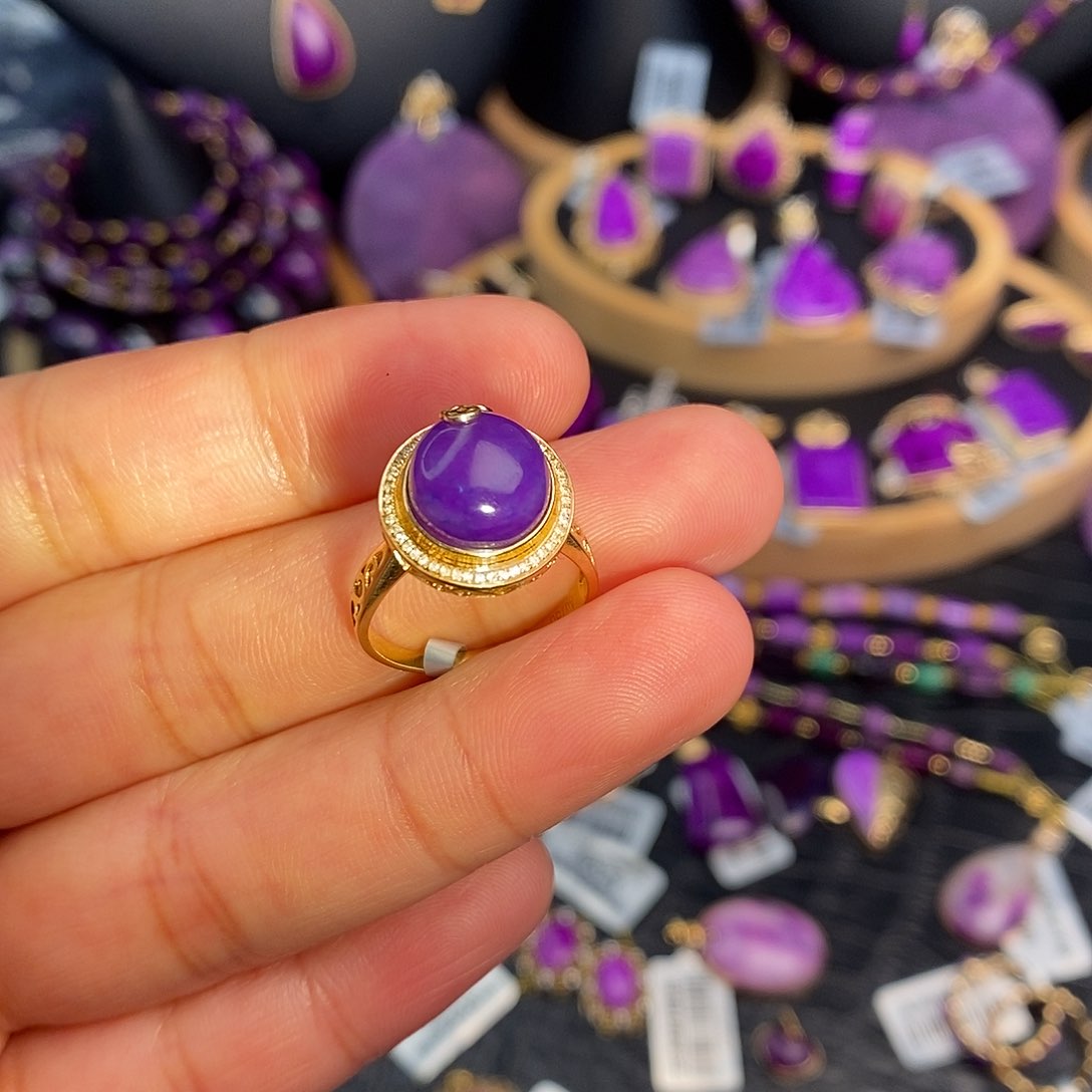 苏纪石（舒俱来）戒指18K金镶嵌