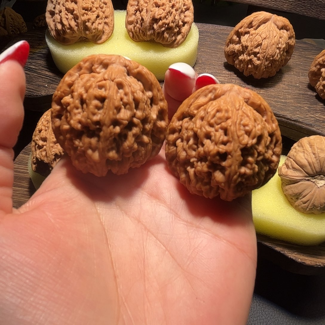 一***求文玩核桃把件南疆石42