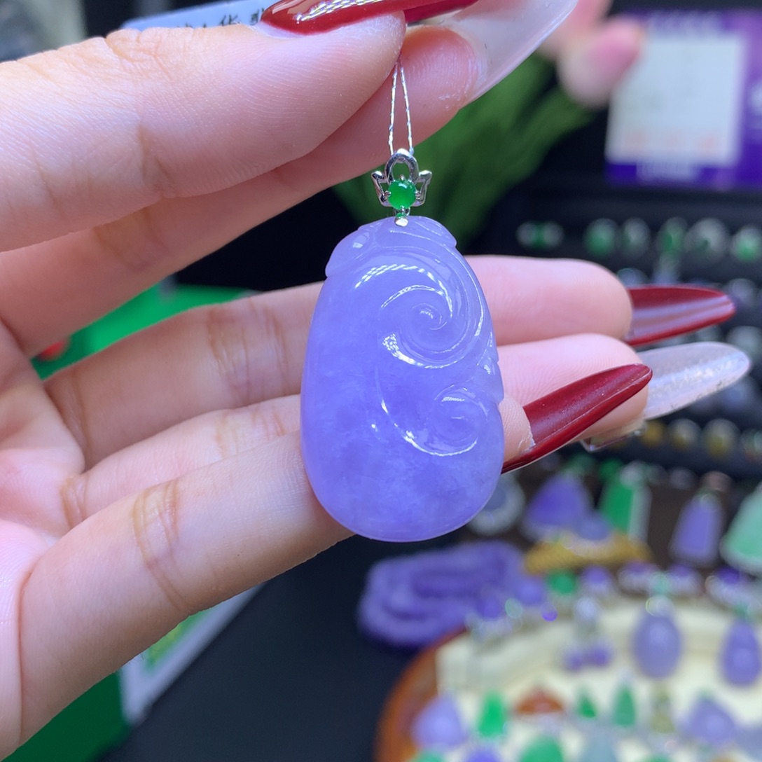 翡翠颈饰18K金镶嵌天然