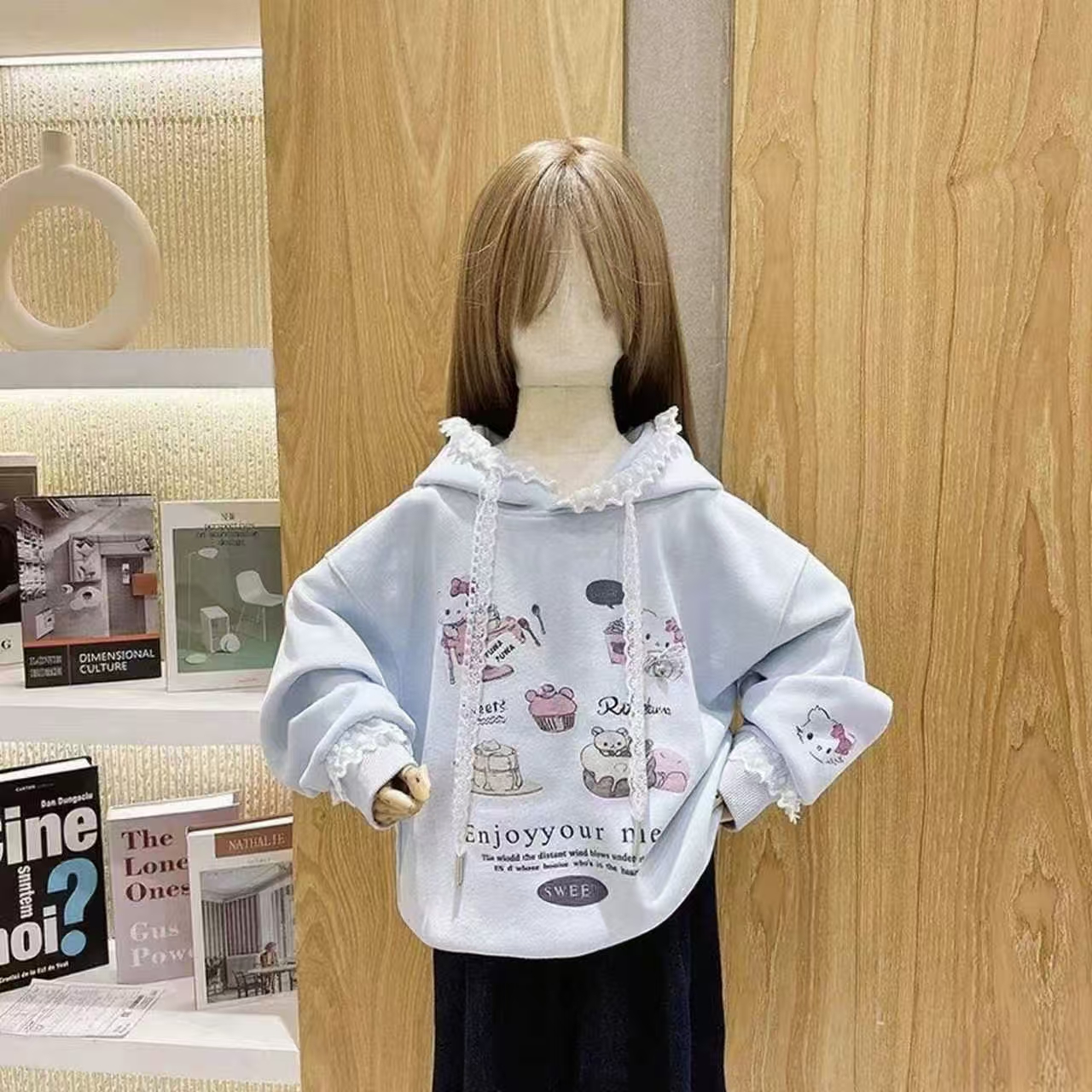 【清货】2025秋可爱蝴蝶结领带小狗女童连帽卫衣 D637 637 V