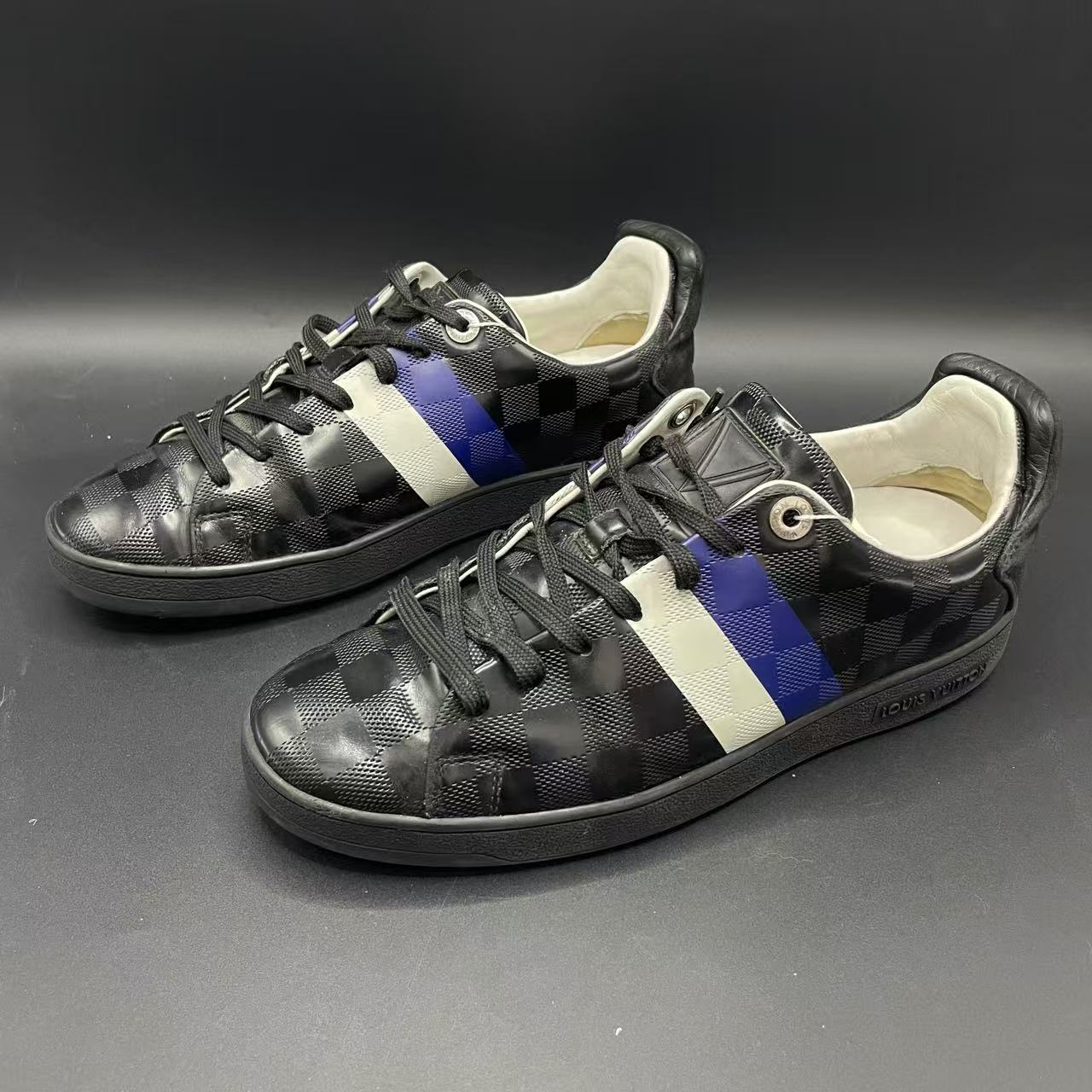 95新 LouisVuitton/路易威登 【聚星折扣】男蓝黑板鞋 39.5码lo204s