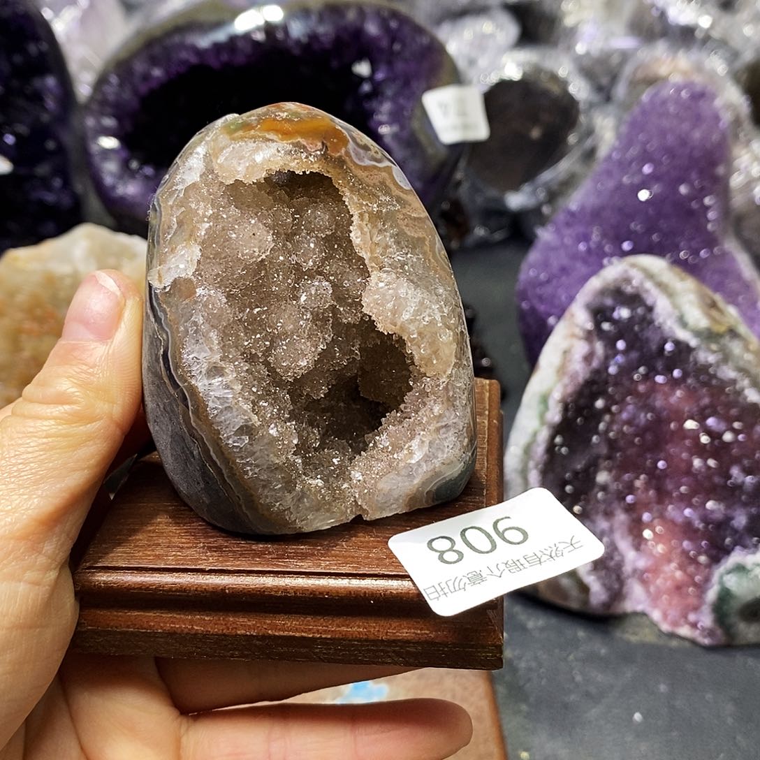 水晶大型摆件（非配饰）未镶嵌